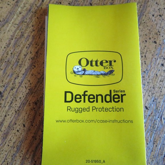 Otterbox Defender Other - Defender by Otterbox, Plastic phone Case only - Samsung Galaxy 7 or similar size